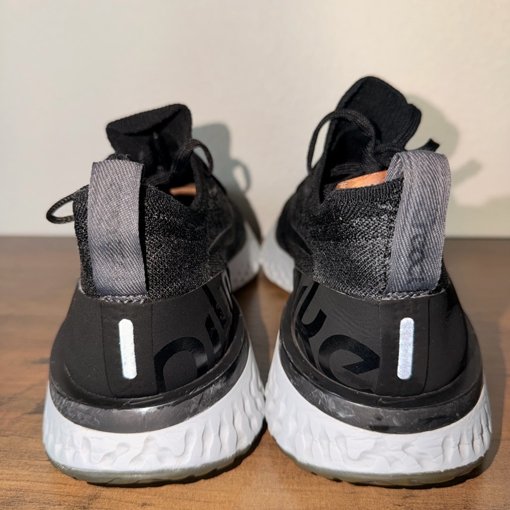 Nike Epic React Flynit - Picture 7 of 10